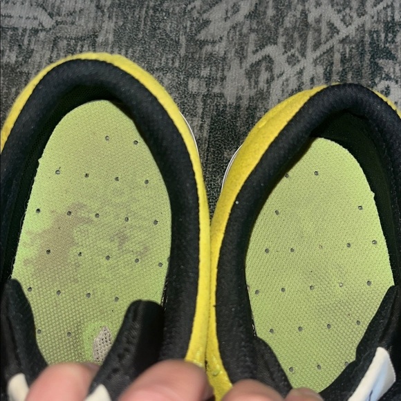 Jordan men’s Dear 90’s Yellow and Green suede Sneakers size 12 - Picture 6 of 9